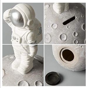 Astronaut Piggy Bank